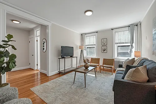 1945 Commonwealth Ave #27 Photo 1