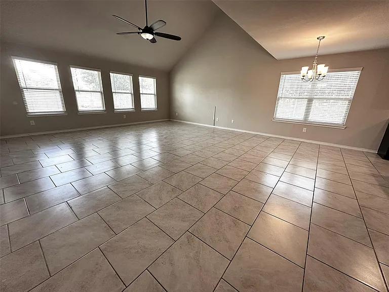 17603 Rose Summit Ln — Photo 10