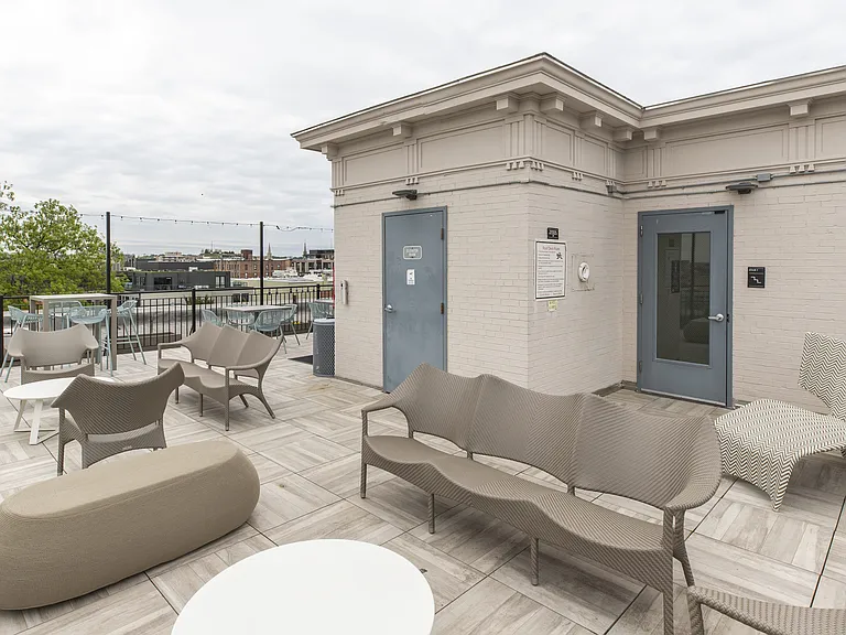 Rooftop deck