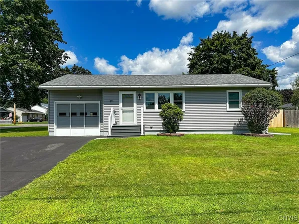 211 Garfield St, Utica, NY 13502