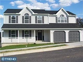 2nd image of 9 Hilgert Ave