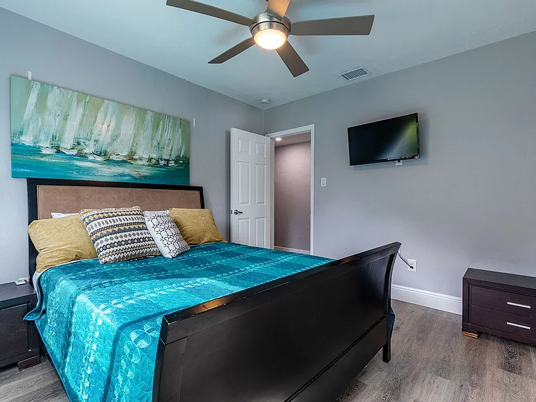 4116 W Leona St — Photo 14