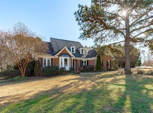 3145 Oaklyn Springs Dr, Raleigh, NC 27606