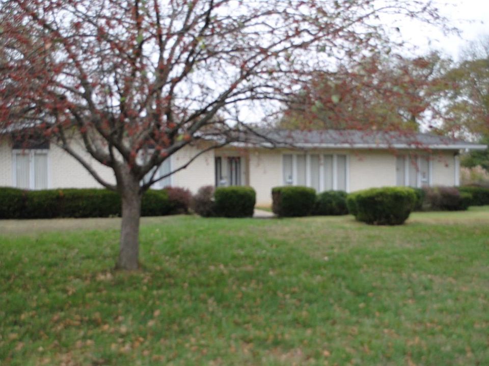 1st image of 35 Timberlawn Cir