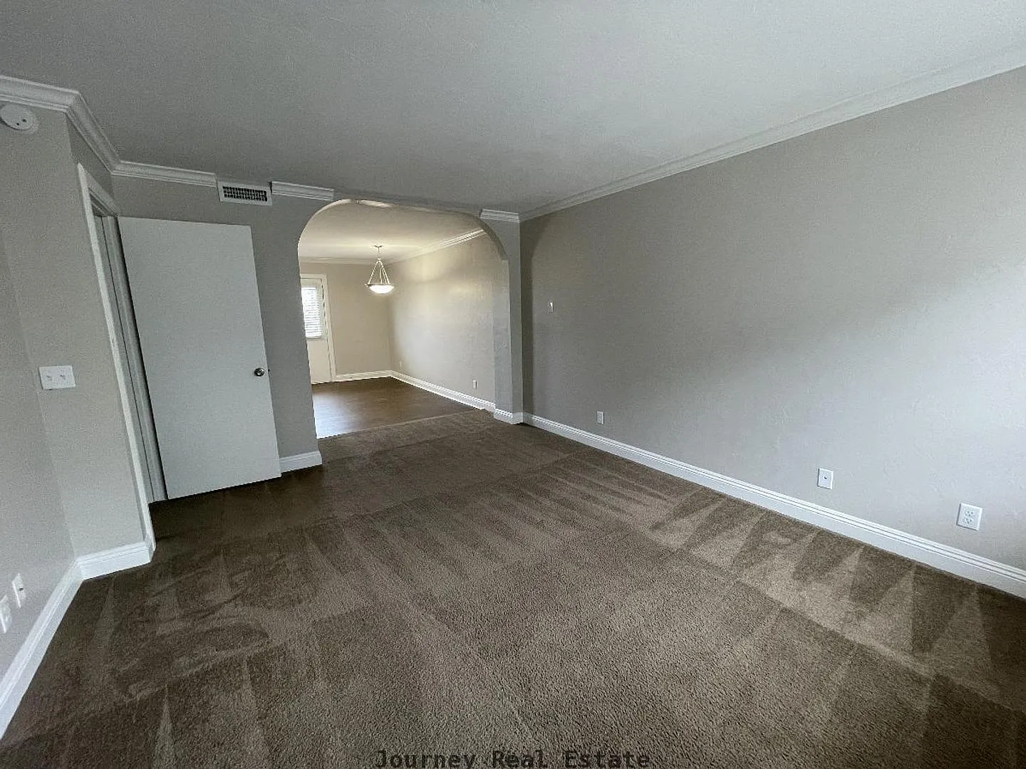 318 Marina — Photo 2