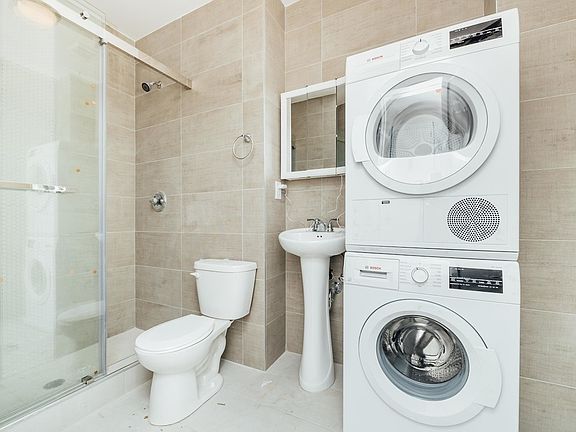 5th image of 576 Washington Ave #4G