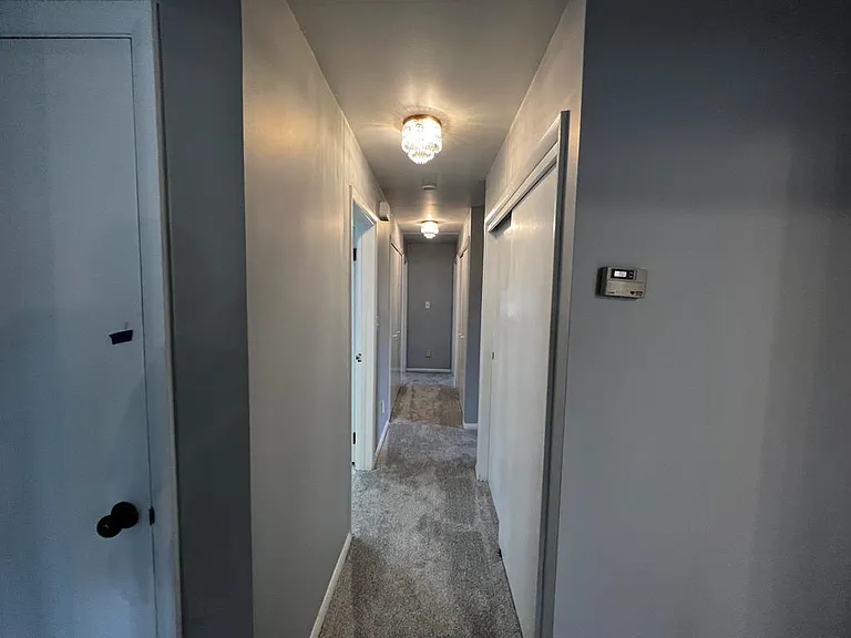 715 Williams Dr — Photo 17