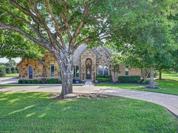 2313 Sandstone Ct, Burleson, TX 76028