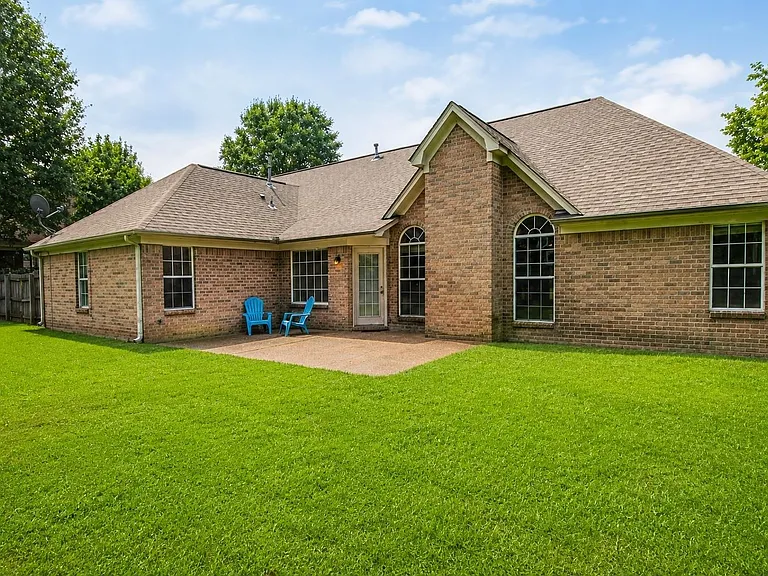20 Country Brook Dr — Photo 17