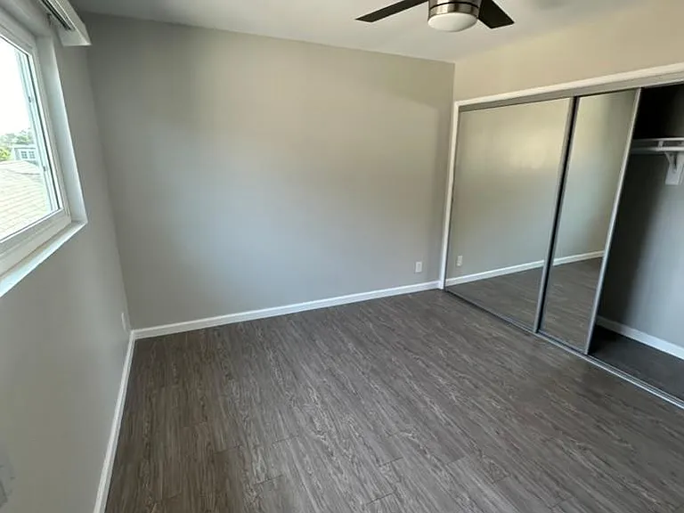 12441 Gilmore Ave #2 — Photo 20