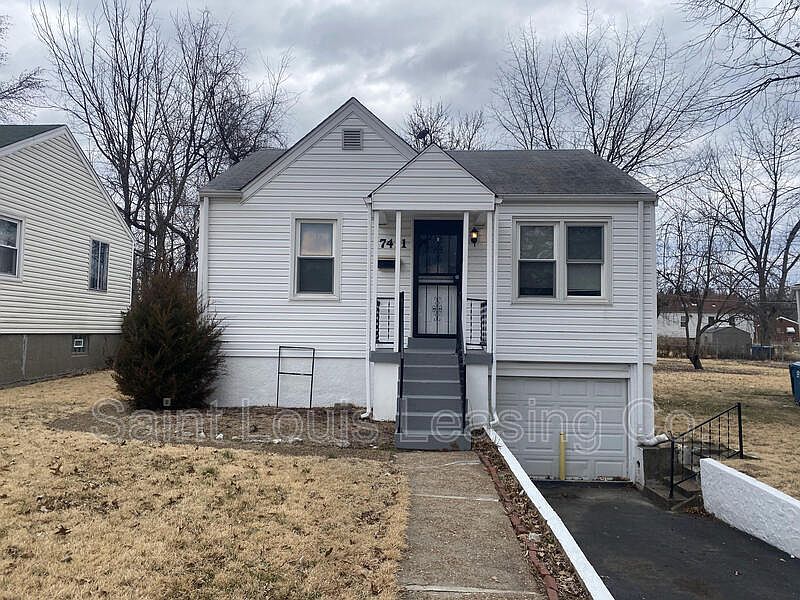 1st image of 7411 Jenwood Ave