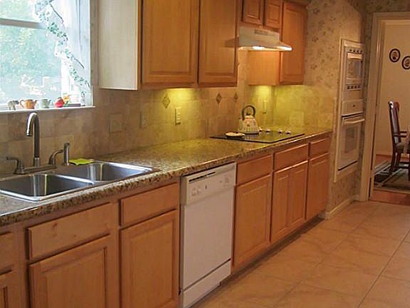 Another view of the kitchen