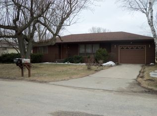 437 Scott St, Green Lake, WI 54941
