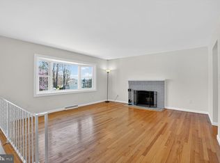7716 Ontario Rd, Gainesville, VA 20155