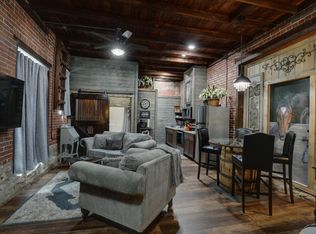 501 N 13th St #1, Quincy, IL 62301