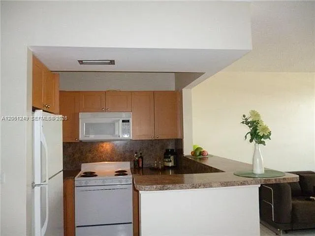 1780 79th Street Cswy #C309 — Photo 33