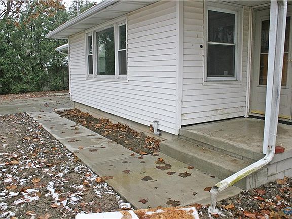 2nd image of 1134 County Road 288