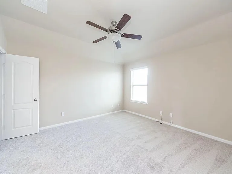 6202 Eden Prairie Dr — Photo 24