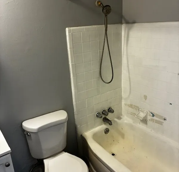 2150 Inwood Ter #7 — Photo 8