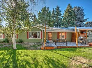 1110 3rd St NE, East Wenatchee, WA