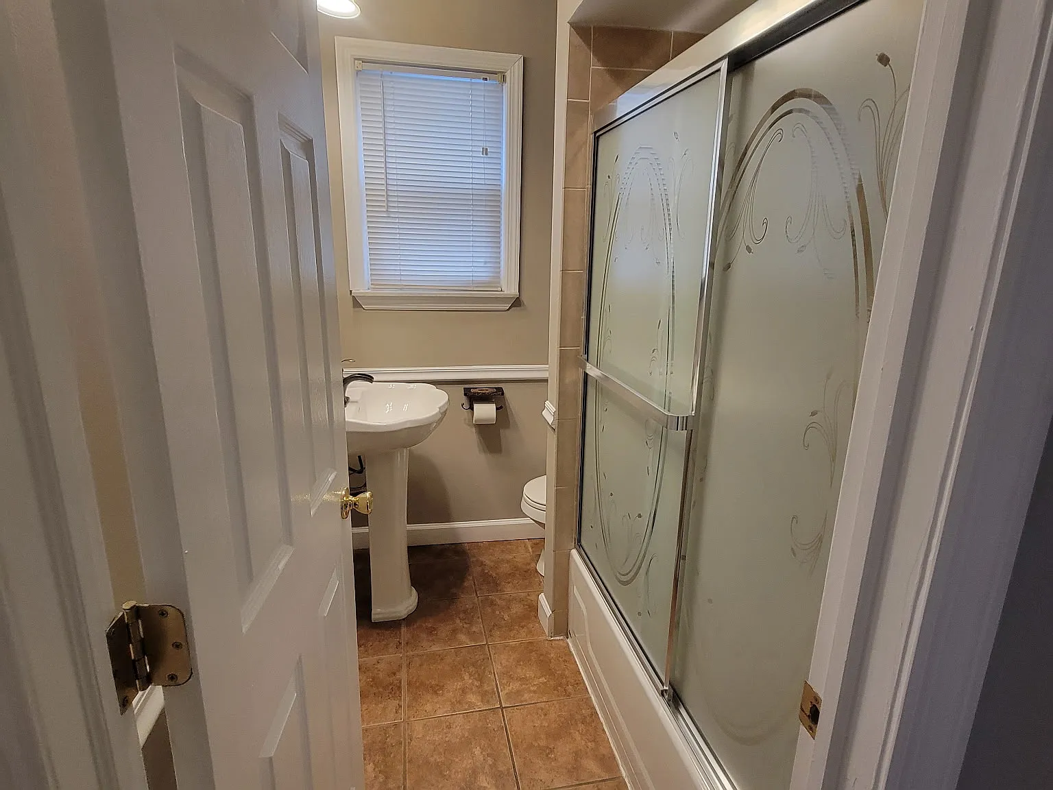 2 bed, $2,200 — Photo 2