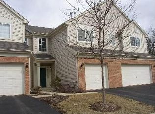 970 Tanager Ct, Lombard, IL 60148