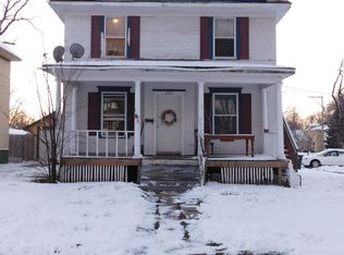 203 14th St S, Fargo, ND 58103