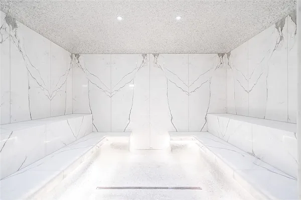 Rented by 50 West Sales Gallery | media 28