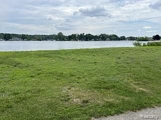 9510 Buckingham White, photo 6