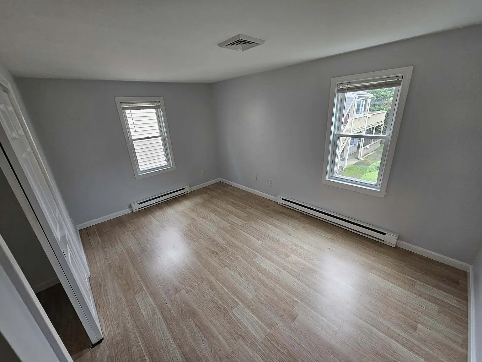 2 bed, 750 sqft, $2,800 — Photo 2