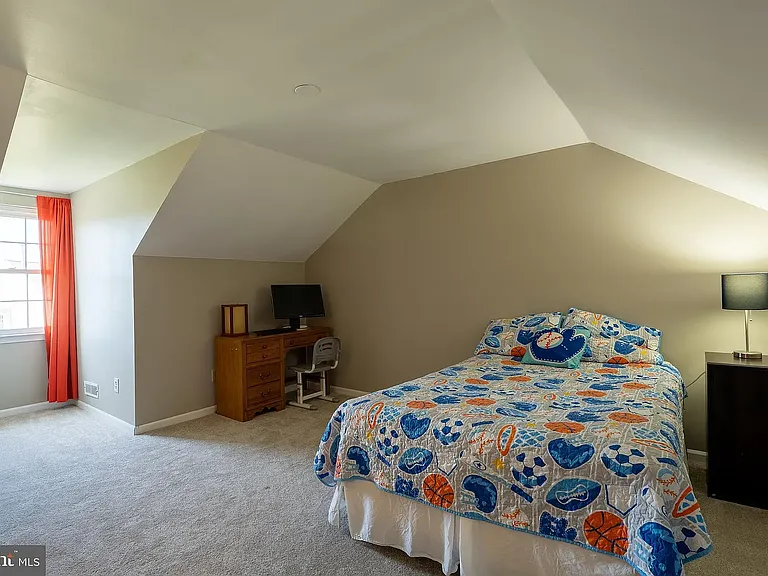 625 Longwood Rd #625 — Photo 21