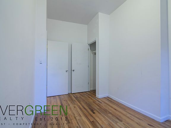 5th image of 444 Lafayette Ave APT 3