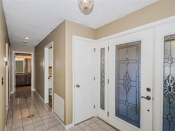 2nd image of 2653 Clubhouse Dr N