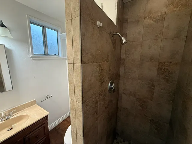 8366 Tampa Ave — Photo 14