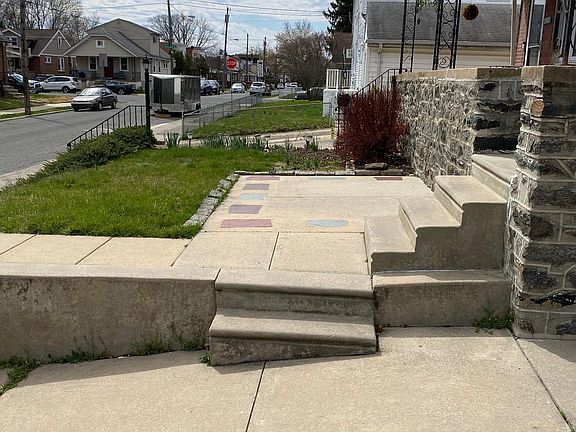 4th image of 7514 Lawndale Ave
