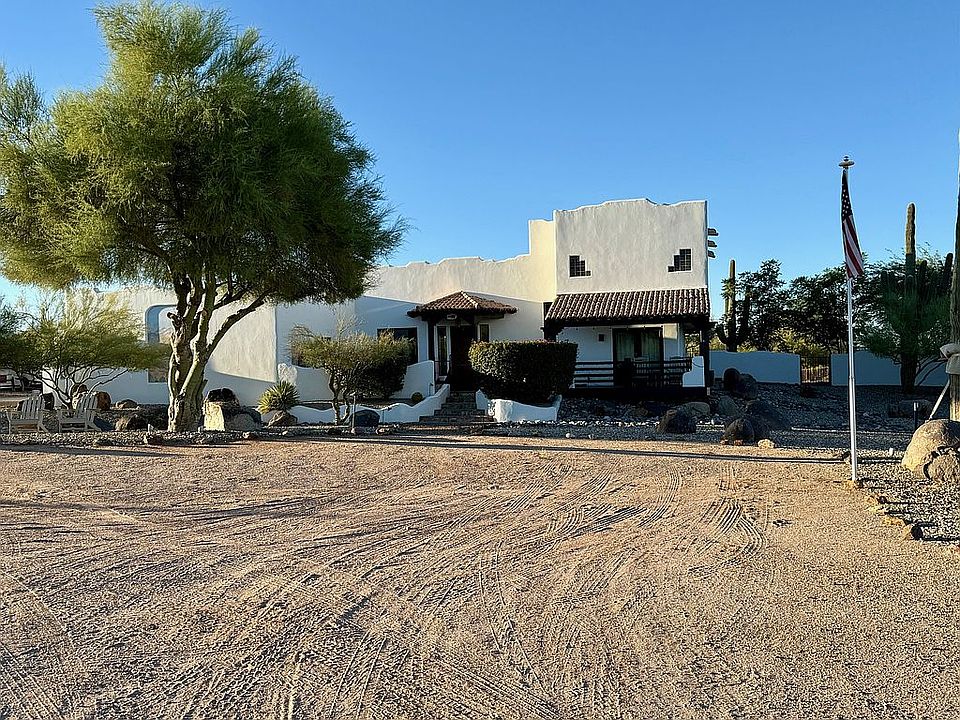 2nd image of 6449 E Smokehouse Trl