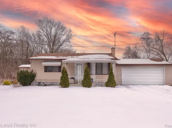 9975 Tuscola Rd, Clio, MI 48420