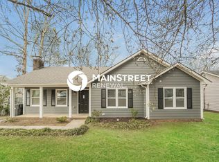 8301 Rocester Dr, Charlotte, NC 28215