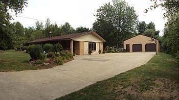 Covered front porch.