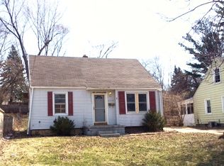 4614 Milton Dr, Flint, MI 48507