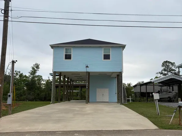 4070 Pennsylvania St, Bay Saint Louis, MS 39520