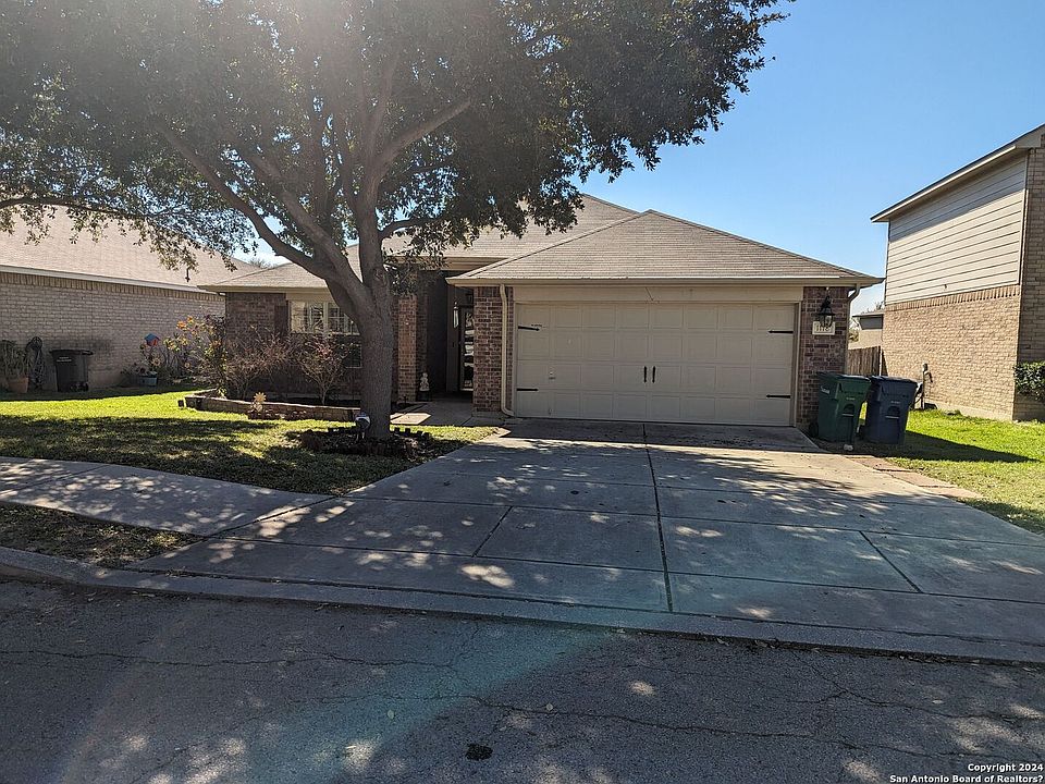 1st image of 1118 SEVEN IRON WAY