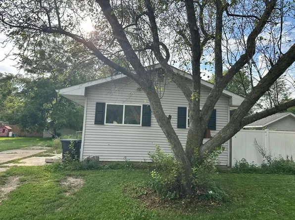701 Daggett Dr, Napoleon, OH 43545