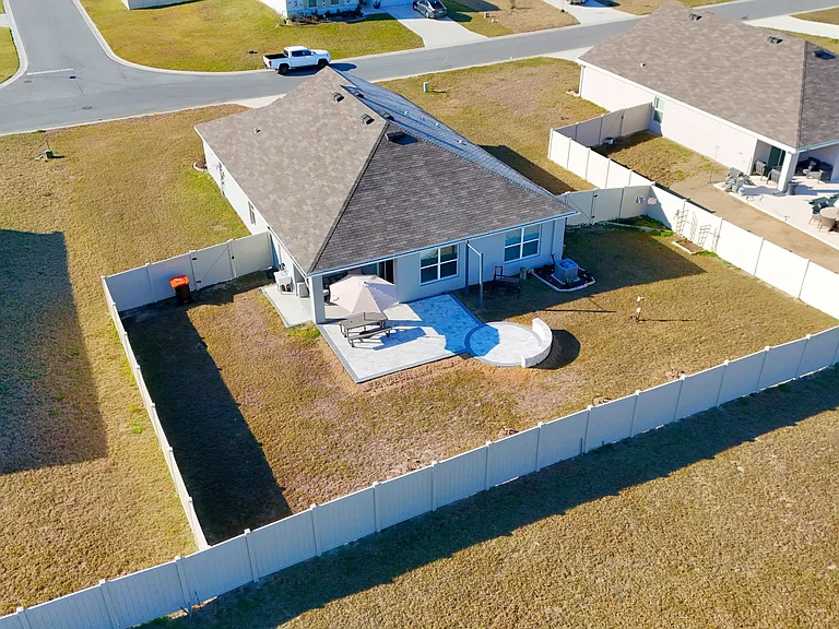 7011 SW 136th Ln — Photo 24
