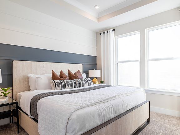 Spacious Owner s Suite