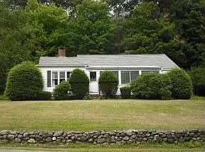 2nd image of 16 Sullivan Rd