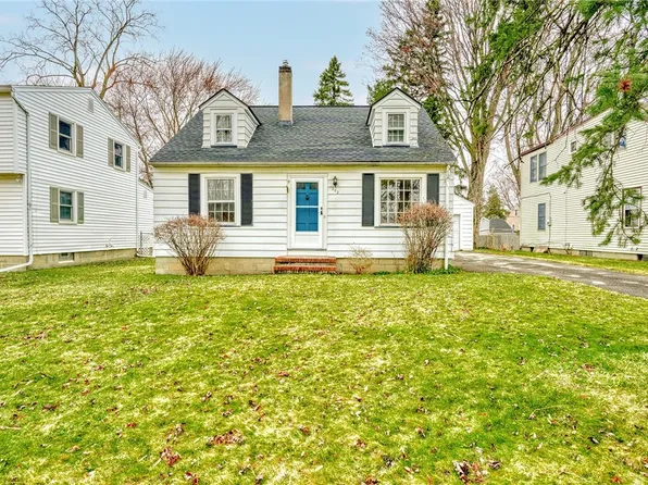 292 Gatewood Ave, Rochester, NY 14624