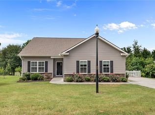 201 Ashwood Ln, Anderson, SC 29625