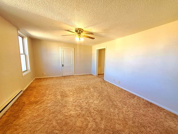 2nd image of 1400 Hampshire St #3