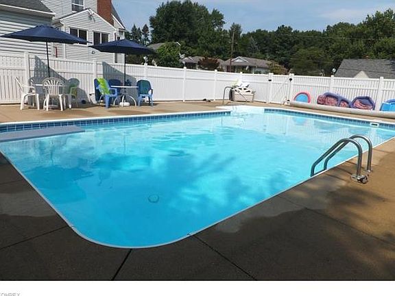 2nd image of 74 Joplin Dr